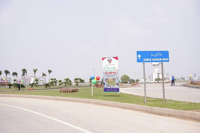 Phase 9 N BLOCK 1 KANAL IDEAL LOCATION FOR SALE 0