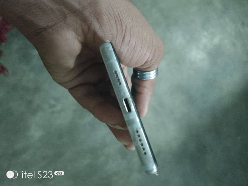 I phone xs max 2