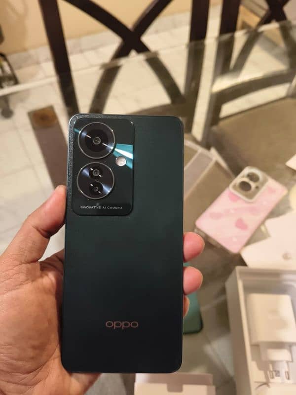 Oppo Reno 11 F 5G 0