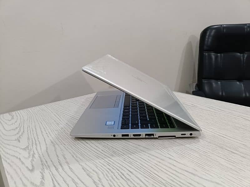Hp Elitebook 840 g5 core i7 8th gen quadcore 8mb cache 14 1080 ips 7