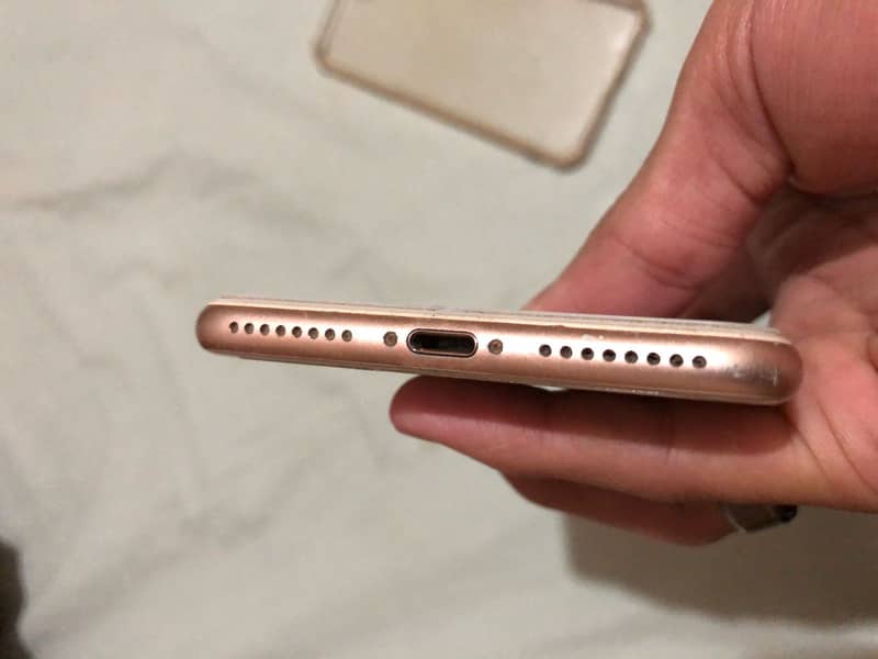 Iphone 8 plus Factory Unlock 64 Gb 4