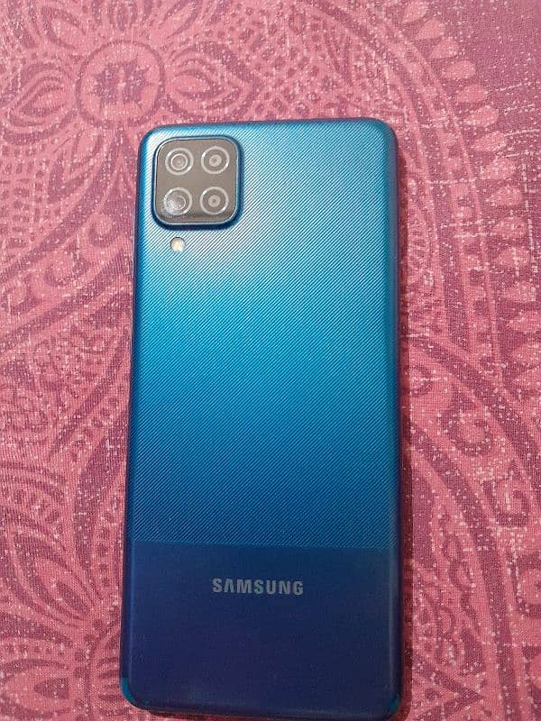 Samsung A12 4