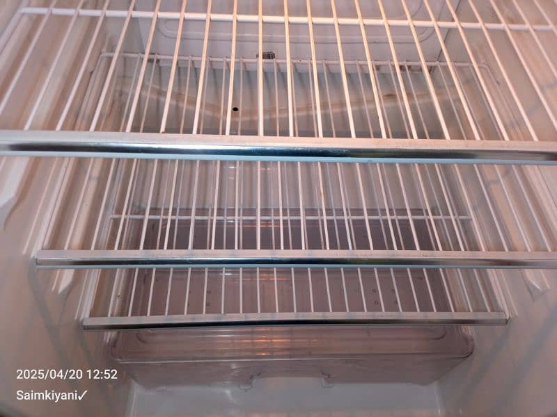 Dawlance refrigerator 2