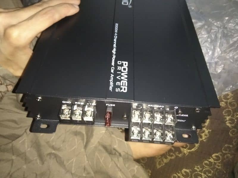 CIVIC AUDIO 2000watts 4 channel power full Amplifier CA-4010 model 2