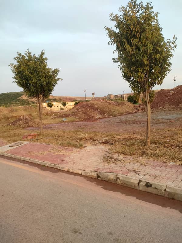 10 Marla Residential Possession Plot for Sale Prime Location | Ready to Build 13