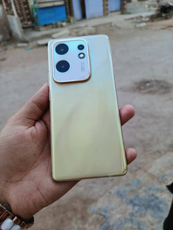 infinix Zero 30 Ram 12/256 10/10 1