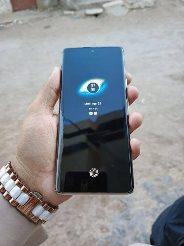 infinix Zero 30 Ram 12/256 10/10 3