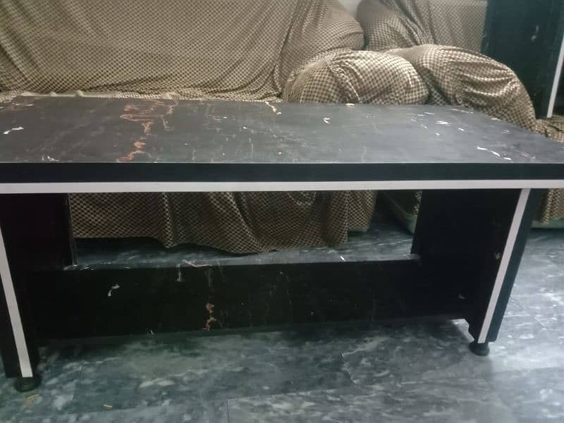 canter table set very new conditions and good rate 2