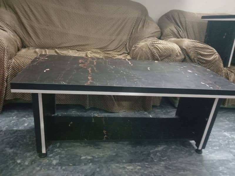 canter table set very new conditions and good rate 3