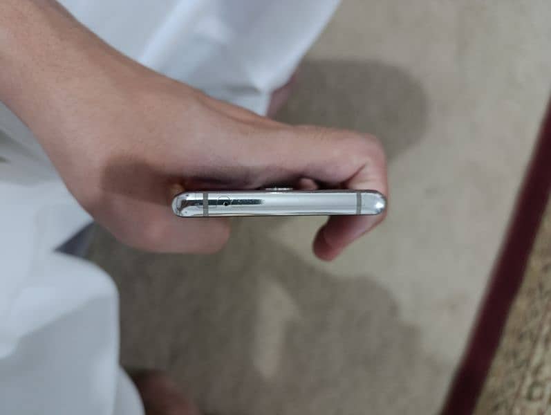 One plus 8 | 8/128 3