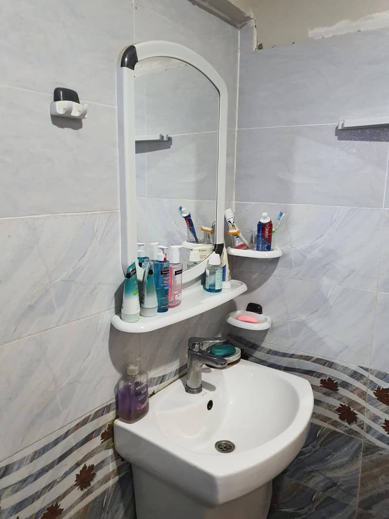 Get In Touch Now To Buy A 1700 Square Feet Flat In Diamond Residency 10