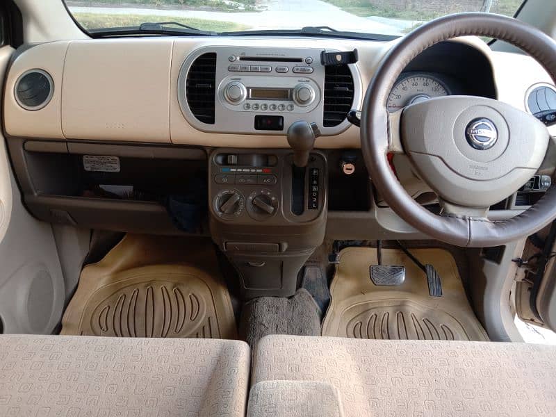 Nissan Moco A+ car 4