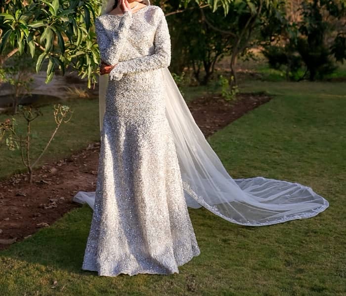Luxury Bridal Dress 0