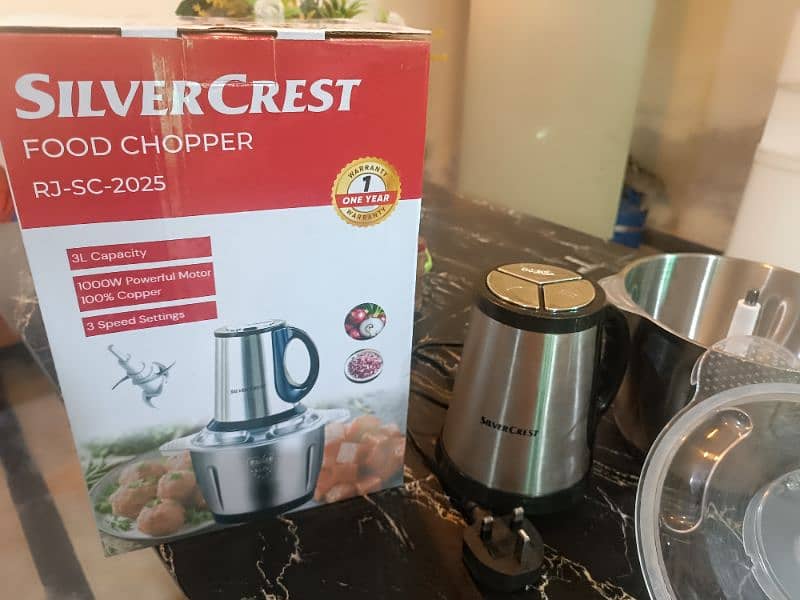 silver crest chopper new  1000watt motor. 0
