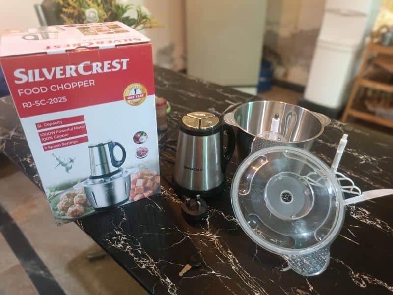 silver crest chopper new  1000watt motor. 1