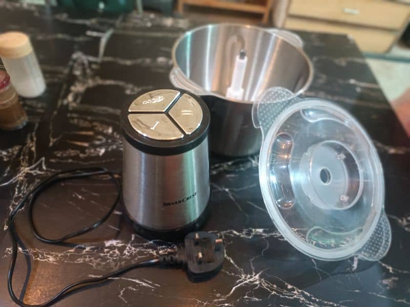 silver crest chopper new  1000watt motor. 5