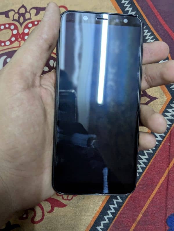Samsung A6  3/32 gb 4