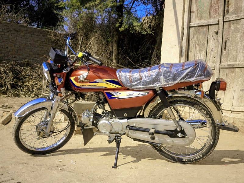 Honda 70 Modified with Original Engine 4