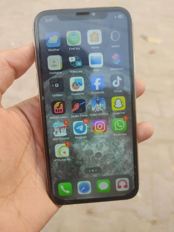 I phone x non P. T. A. 0