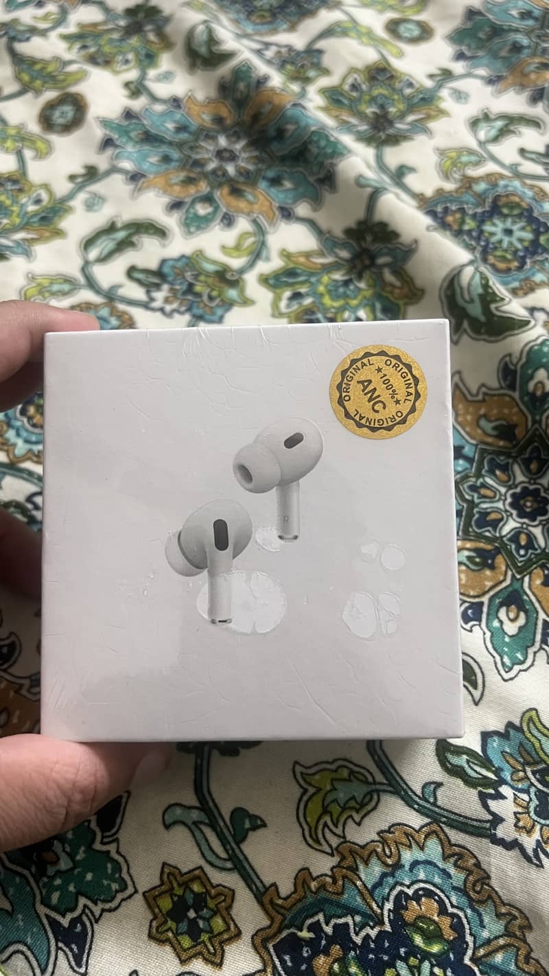 Apple air pods pro 2nd generation brand new Type (C) 3
