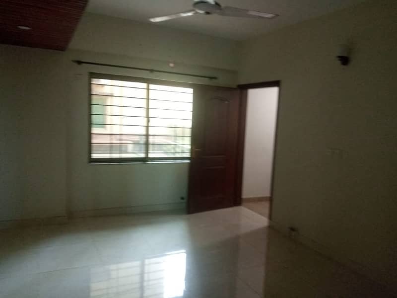 10 Marla 3 bed New Design Flat For Sale In Askari 11, Lahore 2