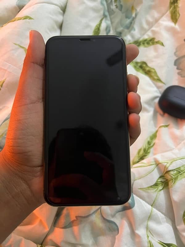 iPhone Xs dual pta 5