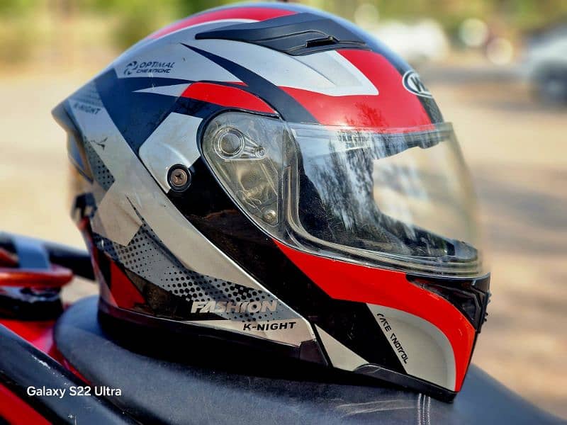 DOT Approved Sports Helmet Like-New 0