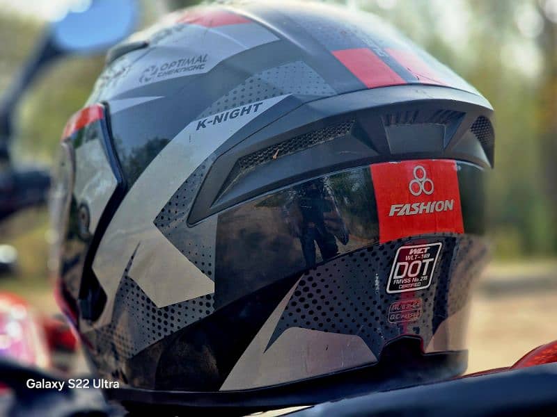 DOT Approved Sports Helmet Like-New 2