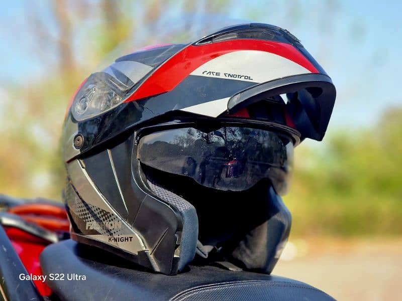 DOT Approved Sports Helmet Like-New 5