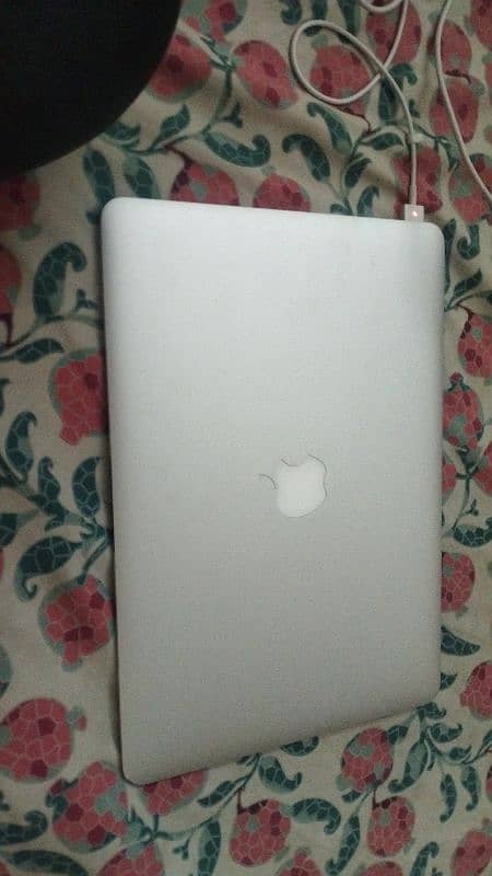 mac book pro 2017 2