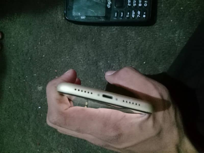 iphone XR 128gb pta approved 1
