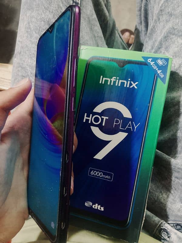Infinix Hot 9 play 4GB RAM 64GB ROM with box and original charger 3