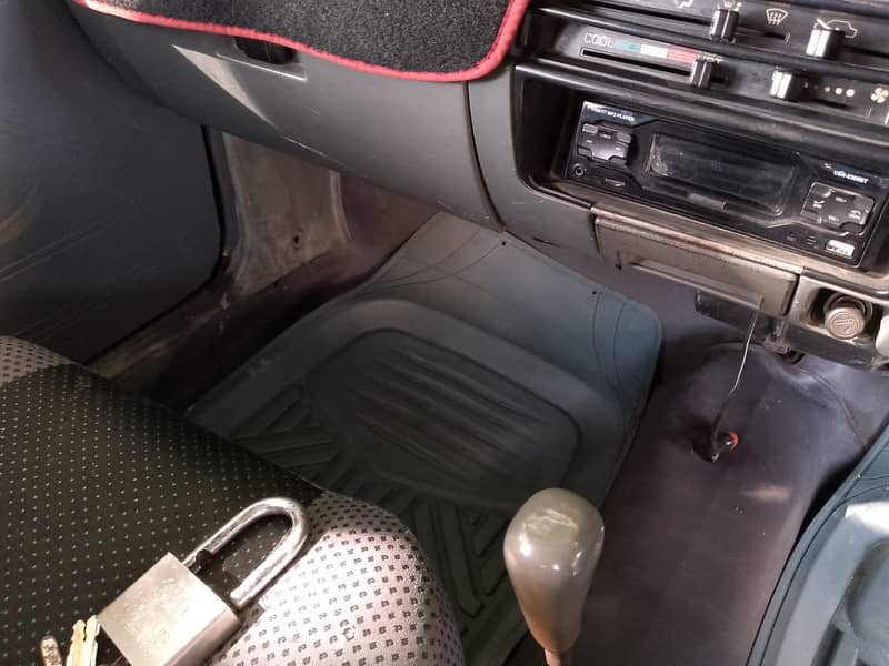 Suzuki Khyber 1989 17