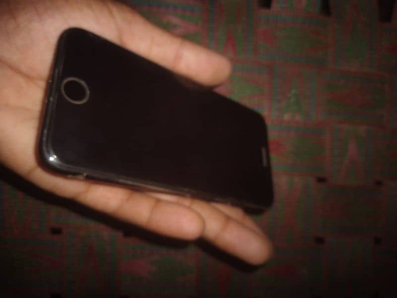 iPhone 7 Non Pta 1