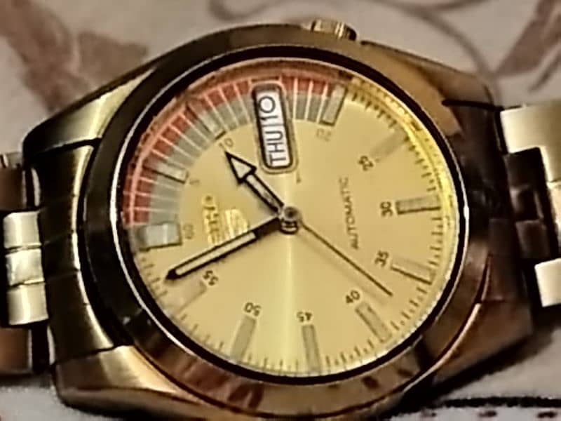 latest model original Seiko 5 21 jewels automatic like new Japan made 1