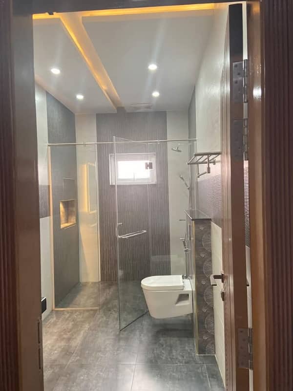 1 Kanal Upper Portion For Rent 3
