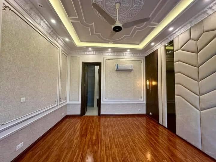 1 kinal upper portion for rent in nfc 21
