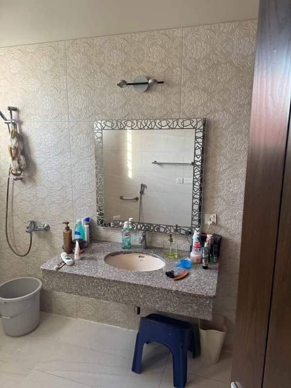 10 Marla Upper Portion For Rent In NFC B Block 11