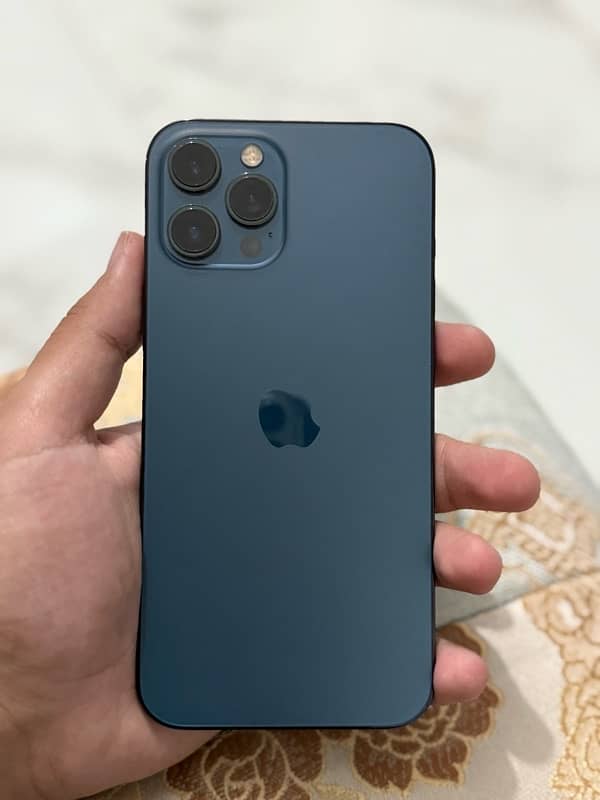 IPhone 12 Pro Max with box 0