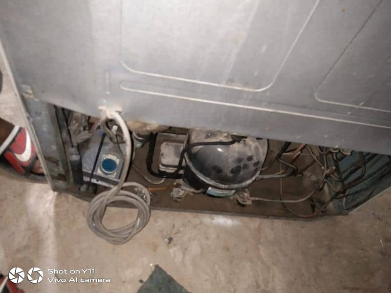 Mitsubishi no fast fridge 3