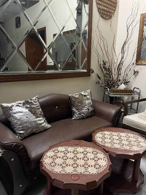 2 seaters leather sofa 1
