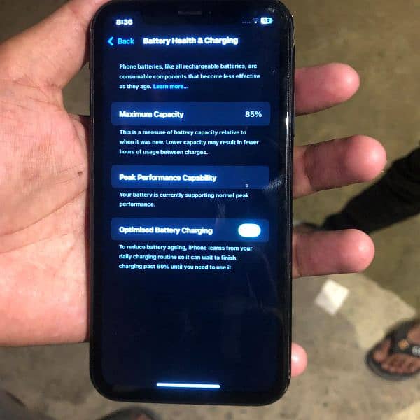 iphone XR Non PTA 128Gb 4