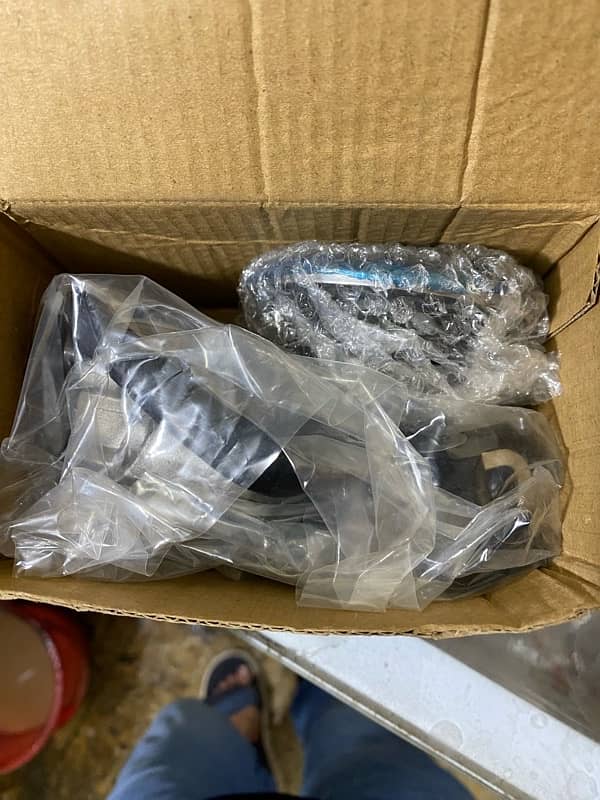 SUZUKI GD 110S  SWITCH KITT COMPLETE WITH FUEL CAP ORIGINAL SUZUKI KEY 1