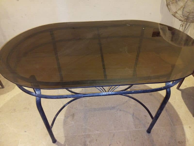 DINING TABLE 0