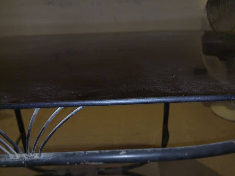 DINING TABLE 1