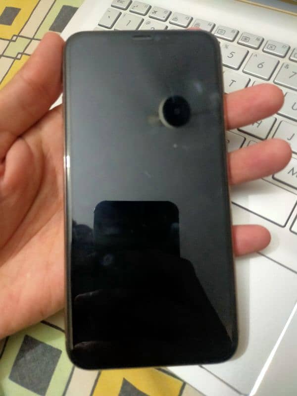 iphone 11 pro max 0