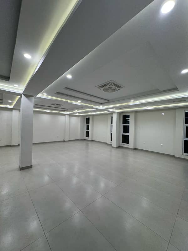 brand new building available for rent 5
