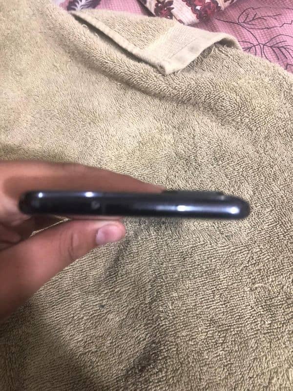 samsung s20 plus 5G /12,128 5