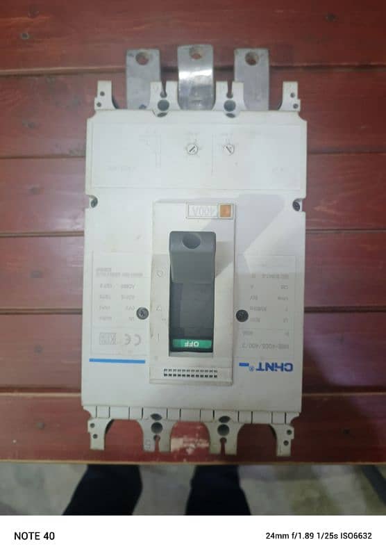 2 pc breakers 4