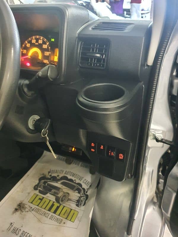 Daihatsu Hijet 2021 9